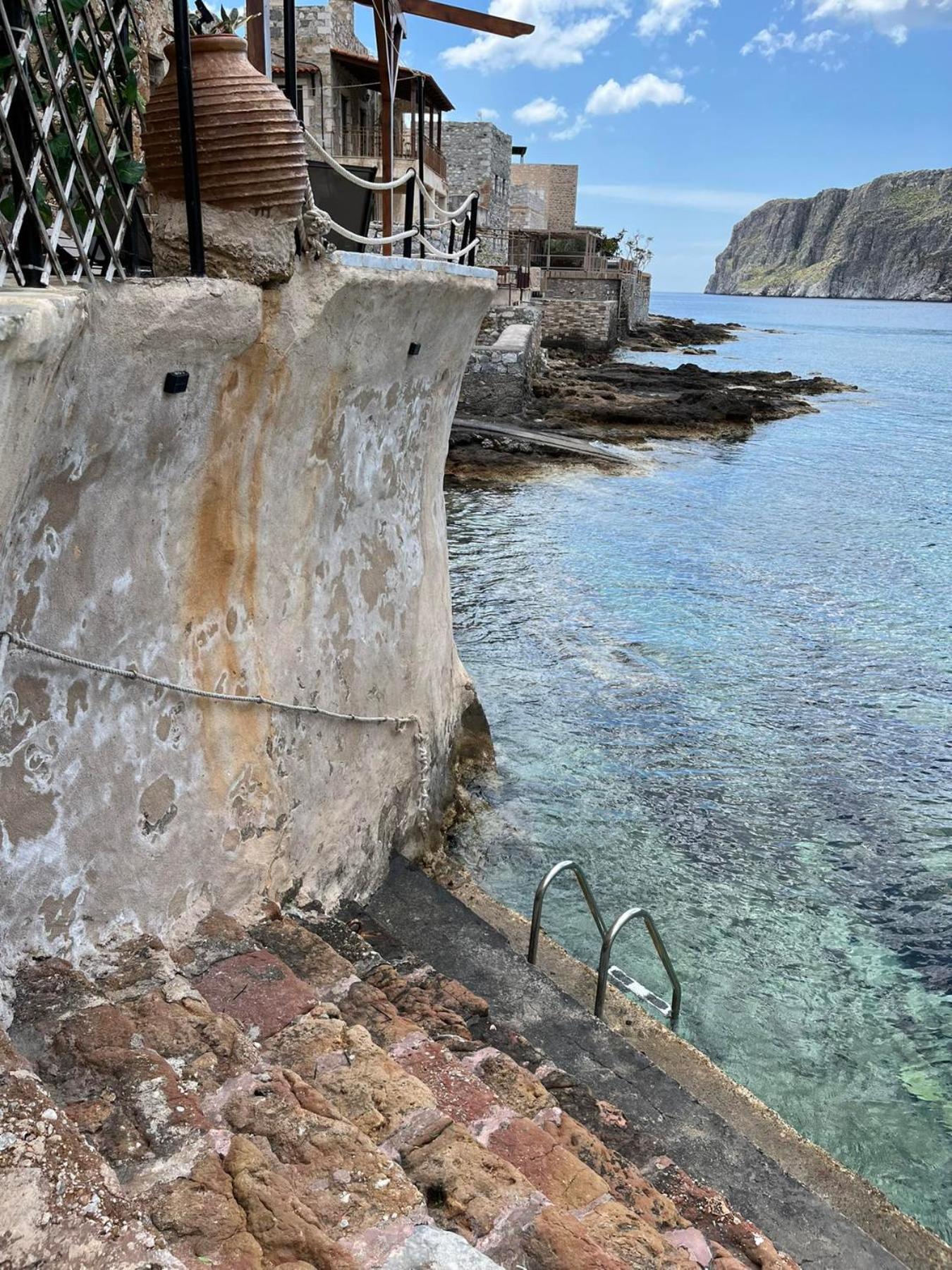Milopetra Villa Yerolimin Eksteriør billede